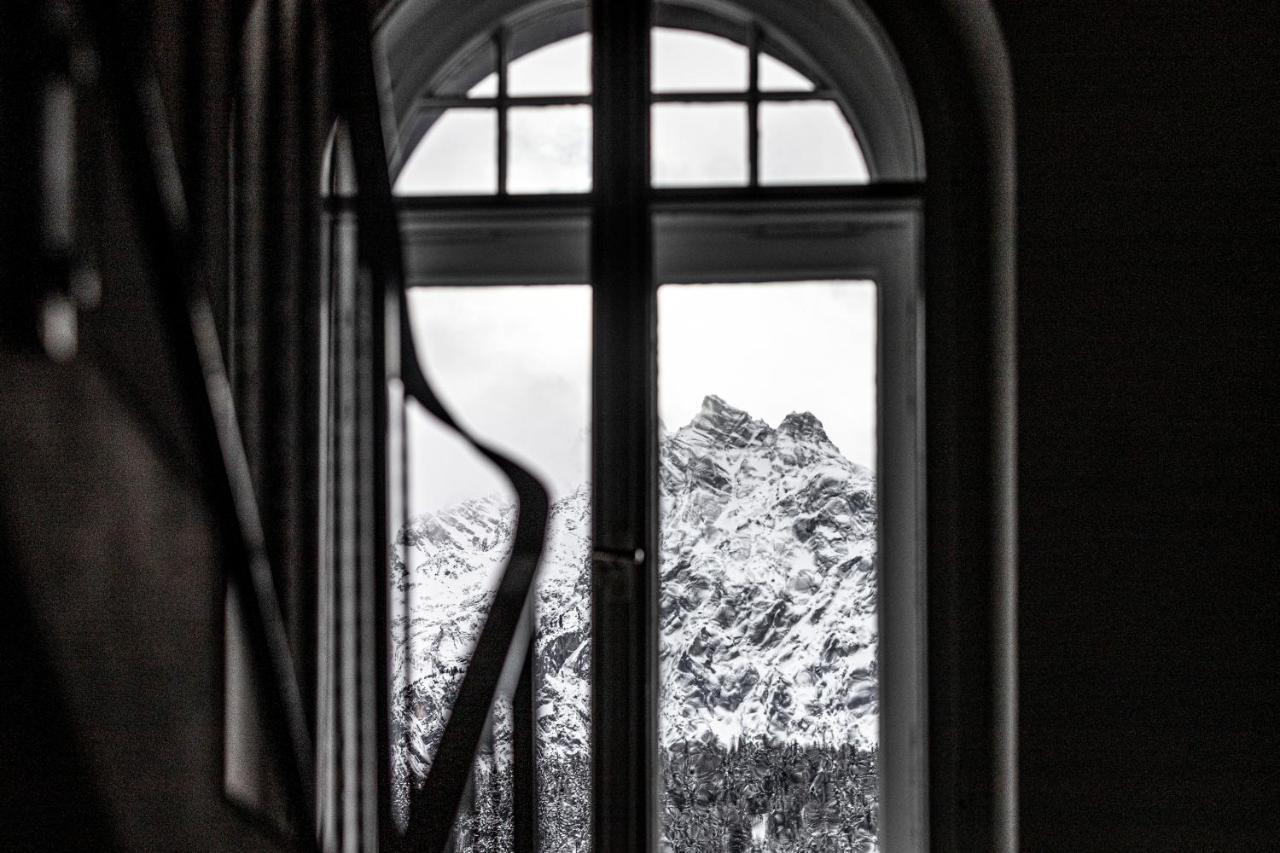 Hotel Filli Scuol Exterior photo