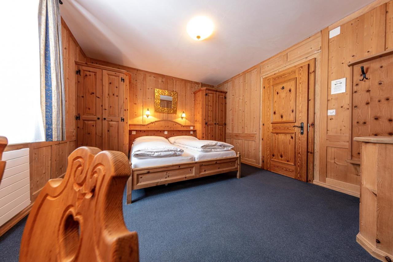 Hotel Filli Scuol Exterior photo