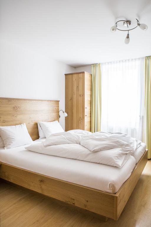 Hotel Filli Scuol Exterior photo
